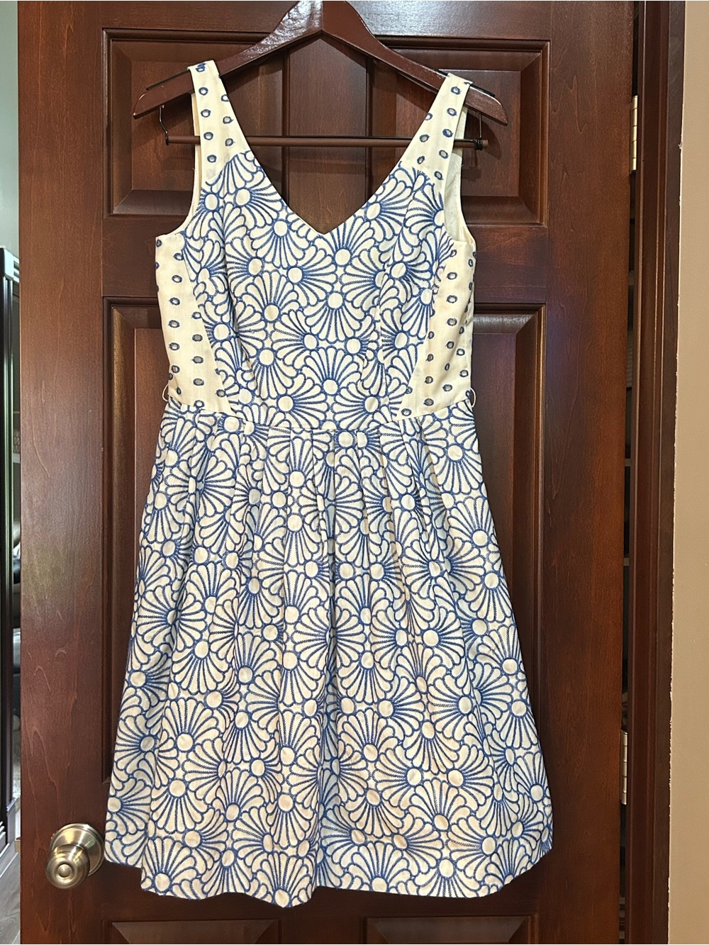 Antonio Melani Blue WhiteFloral Fit & Flare Dress Size 8